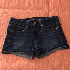 American eagle shorts size 6